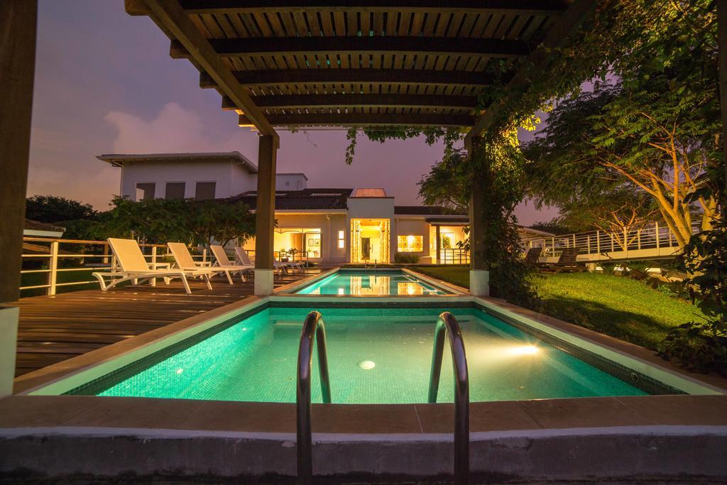 Asclepios Wellness & Healing Retreat Hotel Carrillos Екстериор снимка